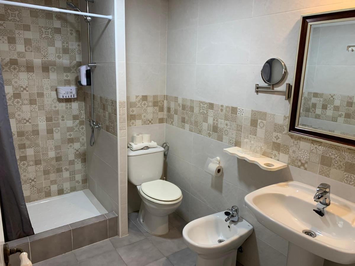 Habitación Triple con baño privado